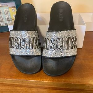 Moschino Slides